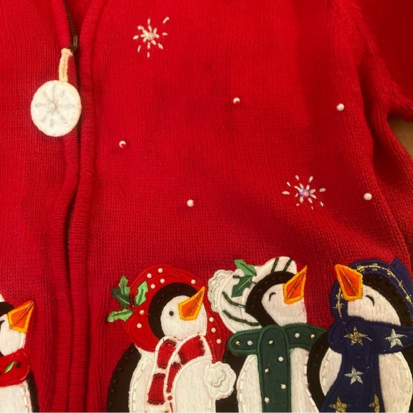 Red Vintage Christmas Sweater - Picture 4 of 13
